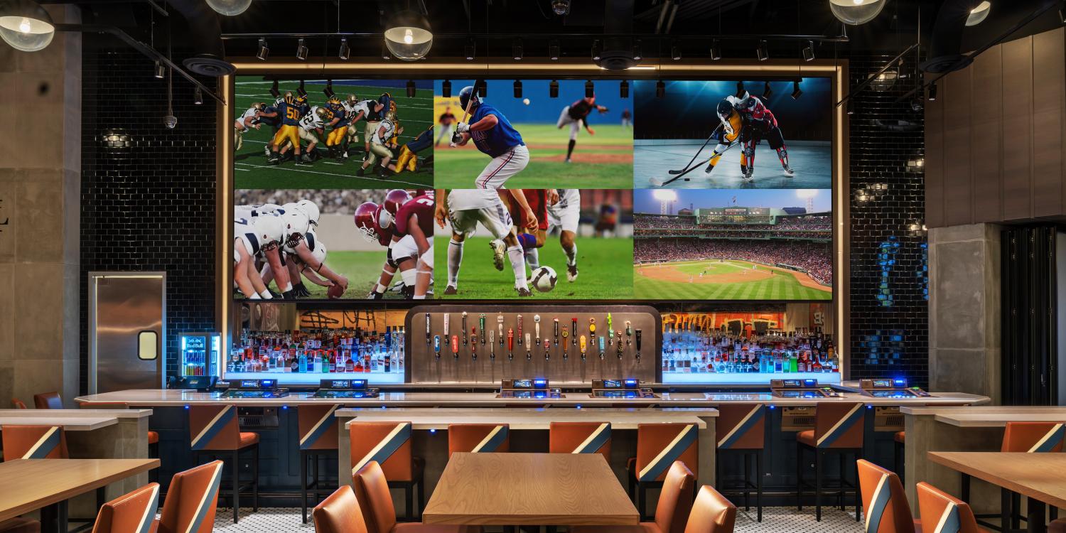 PT's Wings and Sports at The STRAT